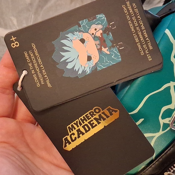 Loungefly Deku My Hero Academia Bag (Glows in the dark) - Picture 2 of 5